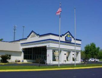 Rodeway Inn Montgomery Exterior photo